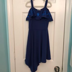 Descendant’s “Evie” style dress